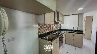 Apartamento de 3 alcobas en venta en Usaquen Santa Barbara Oriental, Bogotá, 154 m² · foto 3 de 20