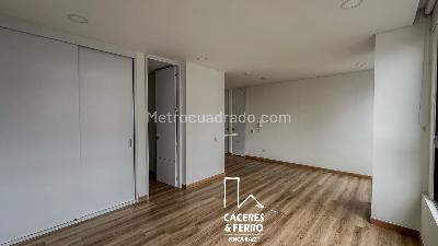 Apartamento en venta en Santa Fe Las Nieves, Bogotá · foto 2 de 18
