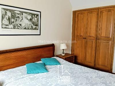 Casa de 5 alcobas en venta en Usaquen Cedritos, Bogotá, 407 m² · foto 11 de 16