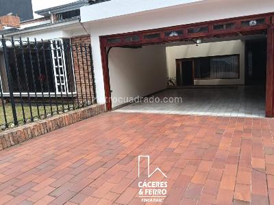 Casa de 5 alcobas en venta en Usaquen Cedritos, Bogotá, 407 m² · foto 15 de 16