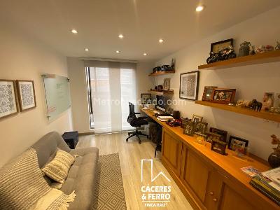 Apartamento de 3 alcobas en venta en Usaquen Santa Barbara Oriental, Bogotá, 167 m² · foto 11 de 20