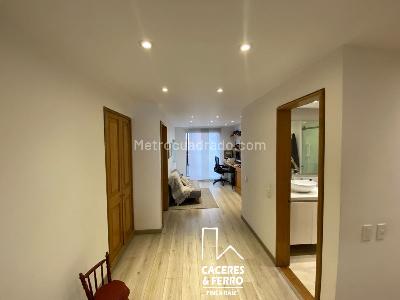 Apartamento de 3 alcobas en venta en Usaquen Santa Barbara Oriental, Bogotá, 167 m² · foto 15 de 20