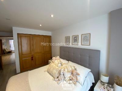 Apartamento de 3 alcobas en venta en Usaquen Santa Barbara Oriental, Bogotá, 167 m² · foto 19 de 20