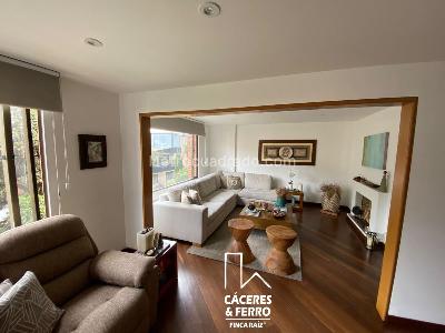 Apartamento de 3 alcobas en venta en Usaquen Santa Barbara Oriental, Bogotá, 167 m² · foto 2 de 20