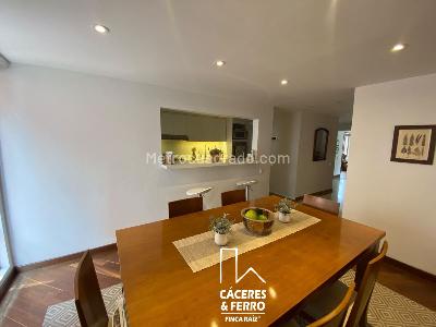 Apartamento de 3 alcobas en venta en Usaquen Santa Barbara Oriental, Bogotá, 167 m² · foto 7 de 20