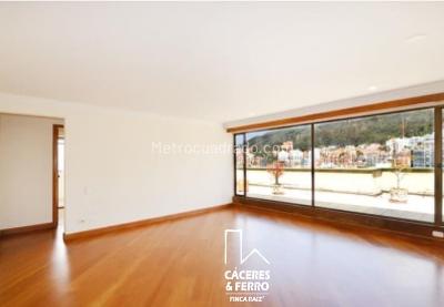 Apartamento de 3 alcobas en venta en Chapinero El Nogal, Bogotá, 446 m² · foto 9 de 18