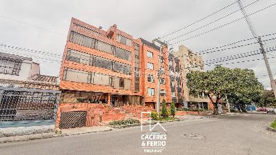 Apartamento de 3 alcobas en venta en Usaquen Santa Barbara Oriental, Bogotá, 106 m² · foto 1 de 18