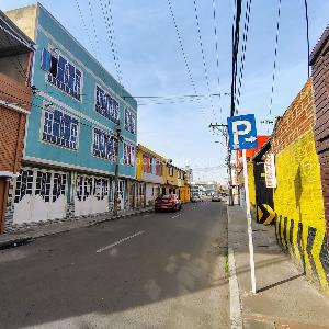 Casa de 5 alcobas en venta en Centro, Funza, 243 m² · foto 2 de 16