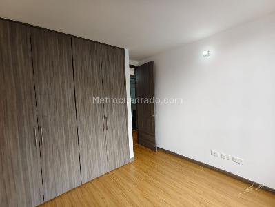 Apartamento de 2 alcobas en venta en Eva, Mosquera, 73 m² · foto 5 de 19