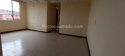 photo-20269-M6899454 photo-20269-M6899454