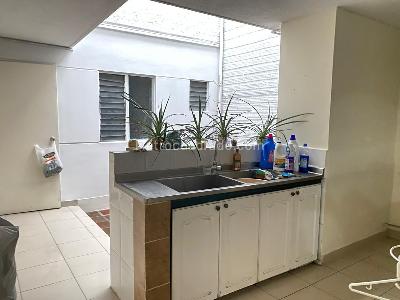 Casa de 4 alcobas en venta en Los Colores, Medellín, 305 m² · foto 3 de 20