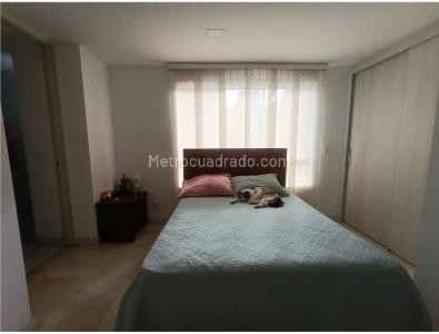 Apartamento de 3 alcobas en venta en La Castellana, Medellín, 146 m² · foto 8 de 18