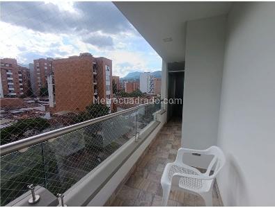 Apartamento de 3 alcobas en venta en La Castellana, Medellín, 146 m² · foto 6 de 18