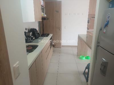 Apartamento de 3 alcobas en venta en Estadio Florida Nueva, Medellín, 85 m² · foto 19 de 20