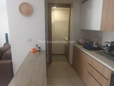 Apartamento de 3 alcobas en venta en Estadio Florida Nueva, Medellín, 85 m² · foto 2 de 20