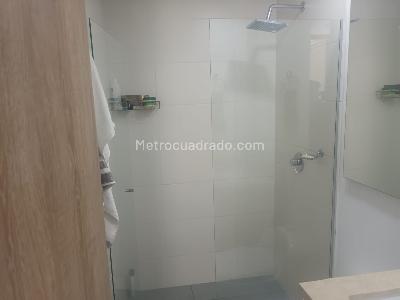 Apartamento de 3 alcobas en venta en Estadio Florida Nueva, Medellín, 85 m² · foto 8 de 20