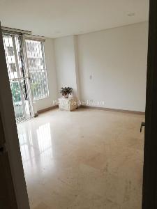Apartamento en venta en Laureles, Medellín · foto 3 de 16