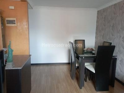 Apartamento en venta en Los Colores, Medellín · foto 3 de 11