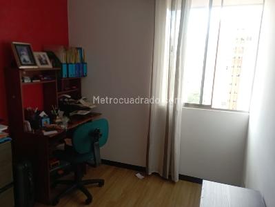 Apartamento en venta en Los Colores, Medellín · foto 10 de 11