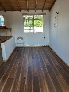 Casa de 3 alcobas en venta en Robledo, Medellín, 86 m² · foto 2 de 20