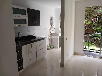 Apartamento en venta en Rodeo Alto, Medellín · foto 3 de 20