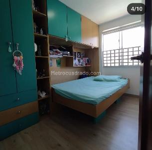 Apartamento de 3 alcobas en venta en Robledo, Medellín, 76 m² · foto 4 de 18