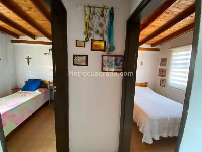 Apartamento en venta en La Floresta, Medellín · foto 3 de 19
