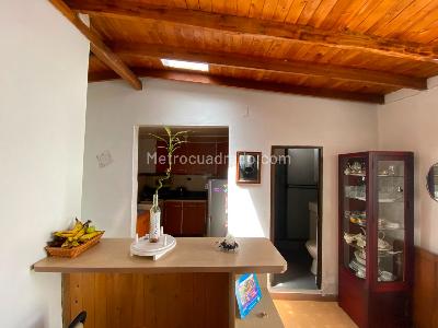 Apartamento en venta en La Floresta, Medellín · foto 6 de 19