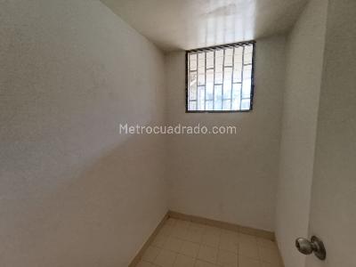 Apartamento de 3 alcobas en venta en Estadio Florida Nueva, Medellín, 97 m² · foto 11 de 20
