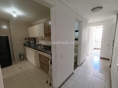 Apartamento de 3 alcobas en venta en Estadio Florida Nueva, Medellín, 97 m² · foto 12 de 20