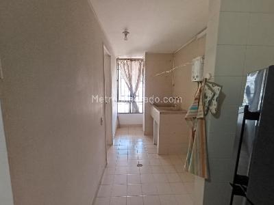 Apartamento de 3 alcobas en venta en Estadio Florida Nueva, Medellín, 97 m² · foto 14 de 20