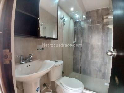 Apartamento en venta en Rodeo Alto, Medellín · foto 9 de 20