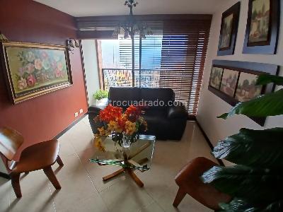 Apartamento de 2 alcobas en venta en La Castellana, Medellín, 70 m² · foto 8 de 20