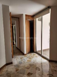 Apartamento en venta en Almeria, Medellín · foto 16 de 20