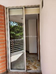 Apartamento en venta en Almeria, Medellín · foto 17 de 20