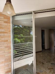 Apartamento en venta en Almeria, Medellín · foto 4 de 20