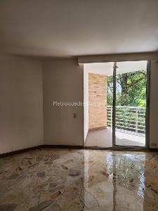Apartamento en venta en Almeria, Medellín · foto 9 de 20
