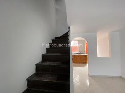 Casa de 3 alcobas en venta en Rodeo Alto, Medellín, 69 m² · foto 17 de 19