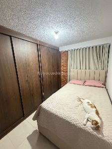 Apartamento en venta en Almeria, Medellín · foto 3 de 17