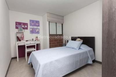 Apartamento en venta en Rodeo Alto, Medellín · foto 15 de 20