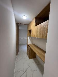 Apartamento en venta en Calasanz, Medellín · foto 8 de 16