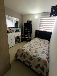 Apartamento en venta en Calasanz, Medellín · foto 8 de 17