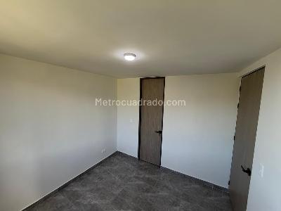 Apartamento de 2 alcobas en venta en Calasanz, Medellín, 48 m² · foto 10 de 20