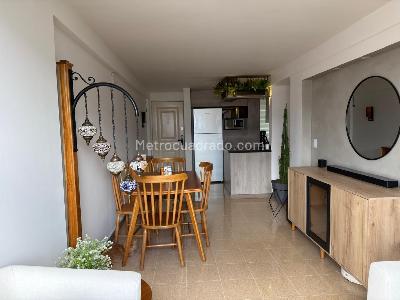 Apartamento de 3 alcobas en venta en Belen Loma De Los Bernal, Medellín, 81 m² · foto 7 de 20
