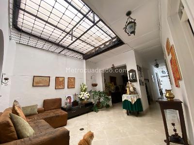 Casa de 5 alcobas en venta en El Salvador, Medellín, 178 m² · foto 8 de 20