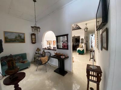 Casa de 5 alcobas en venta en El Salvador, Medellín, 178 m² · foto 1 de 20