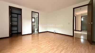 Apartamento de 3 alcobas en venta en Zuñiga, Envigado, 92 m² · foto 11 de 18