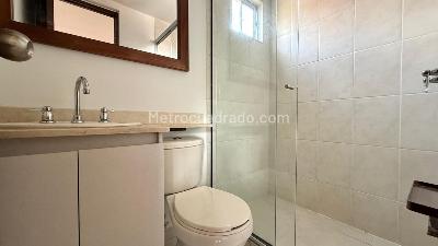 Apartamento de 3 alcobas en venta en Zuñiga, Envigado, 92 m² · foto 16 de 18