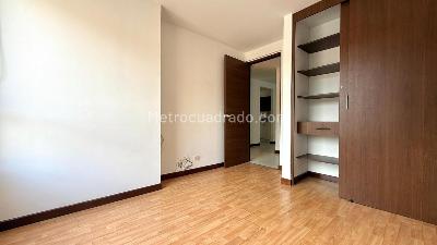 Apartamento de 3 alcobas en venta en Zuñiga, Envigado, 92 m² · foto 7 de 18