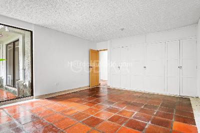 Casa de 3 alcobas en venta en La Flora, Cali, 320 m² · foto 8 de 10